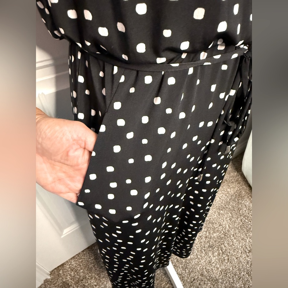 London Times Black and White Polka Dot Pant Romper Halter - Picture 6 of 10